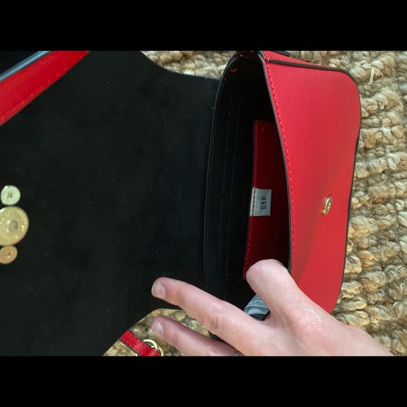 Red Handbag - Picture 4 of 4